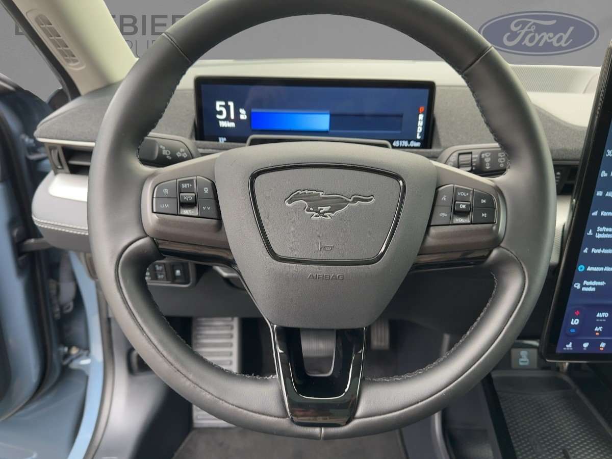 Fahrzeugbild eines Ford Mustang Mach-E