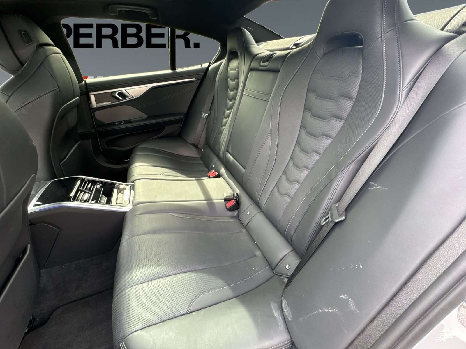 Fahrzeugbild eines BMW 8er-Reihe