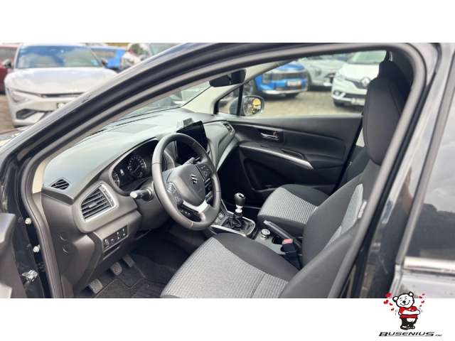 Fahrzeugbild eines Suzuki S-Cross