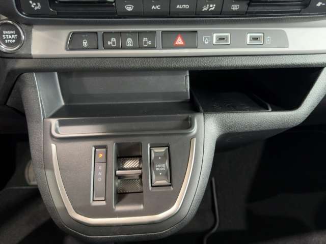 Fahrzeugbild eines Opel Zafira