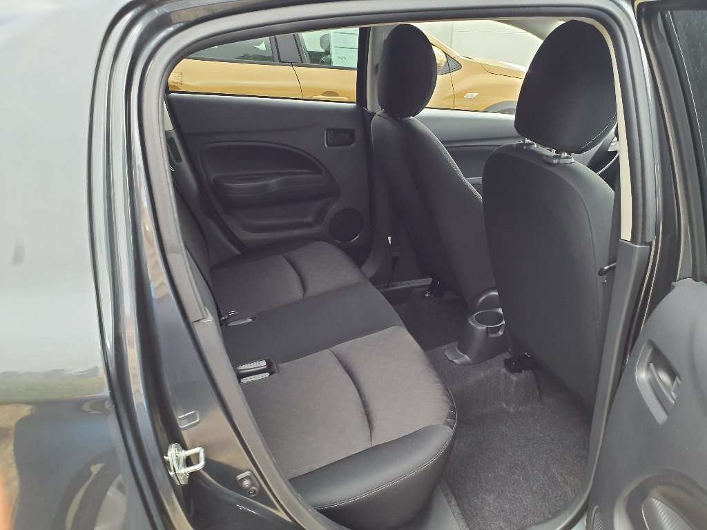 Fahrzeugbild eines Mitsubishi Space Star