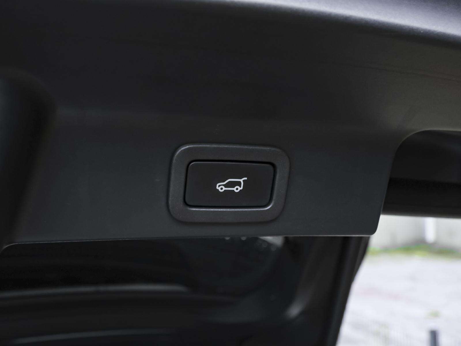 Fahrzeugbild eines Jaguar F-PACE
