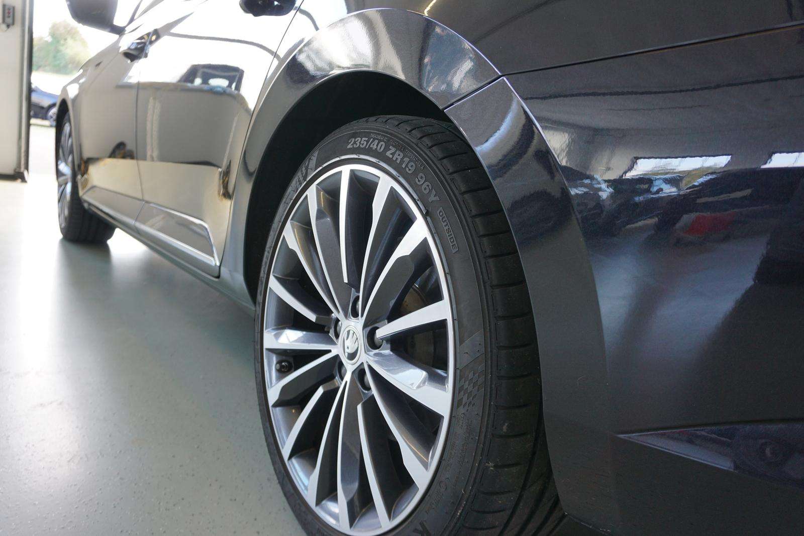 Fahrzeugbild eines Skoda Superb