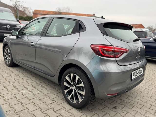 Fahrzeugbild eines Renault Clio