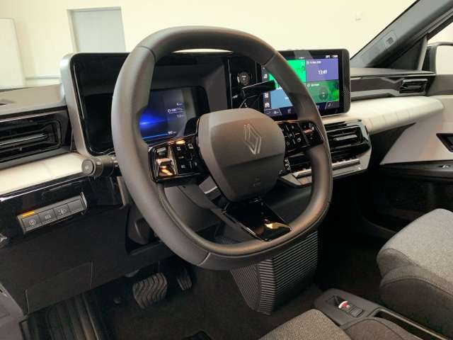 Fahrzeugbild eines Renault 5 E-TECH