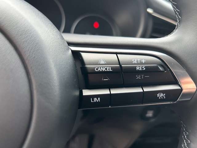 Fahrzeugbild eines Mazda CX-30