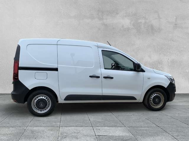 Fahrzeugbild eines Renault Express