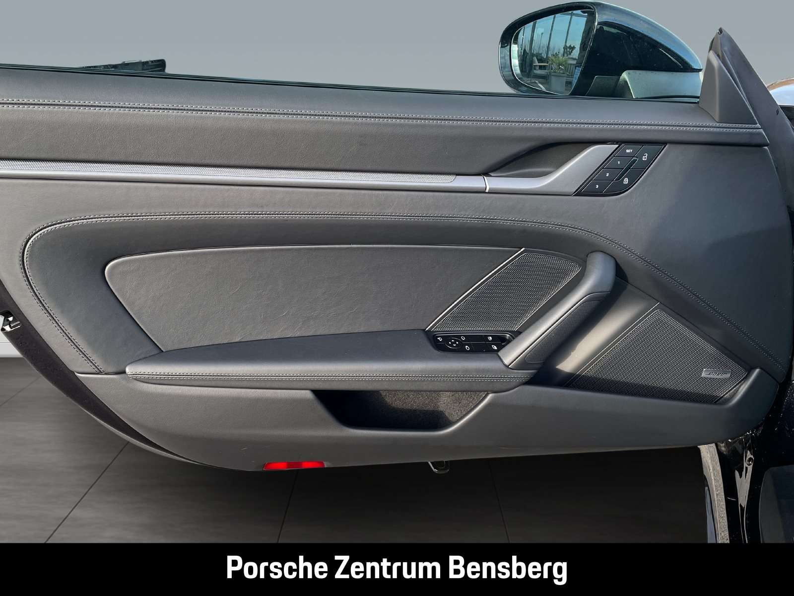 Fahrzeugbild eines Porsche 911