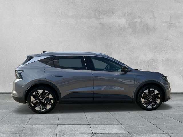 Fahrzeugbild eines Renault Scenic E-TECH