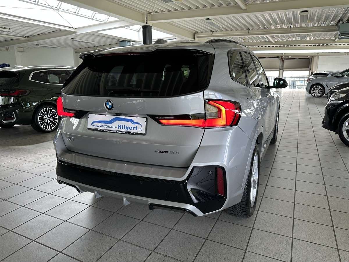 Fahrzeugbild eines BMW X1
