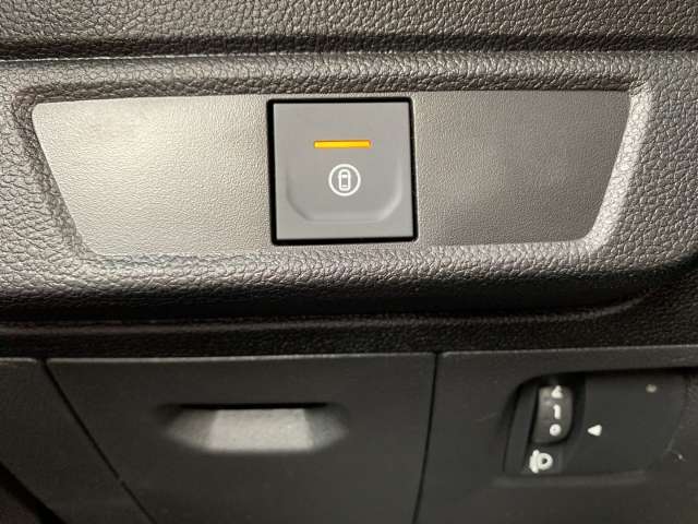 Fahrzeugbild eines Dacia Jogger