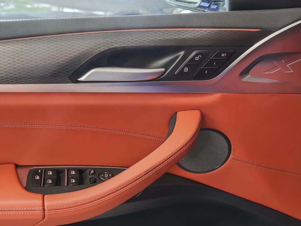 Fahrzeugbild eines BMW X4