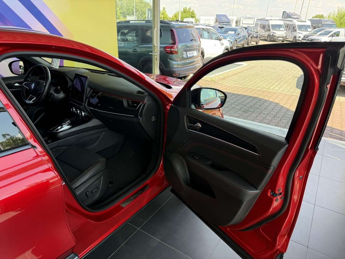 Fahrzeugbild eines Renault Arkana
