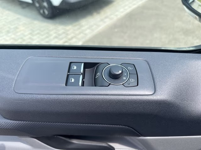 Fahrzeugbild eines Ford Transit Custom