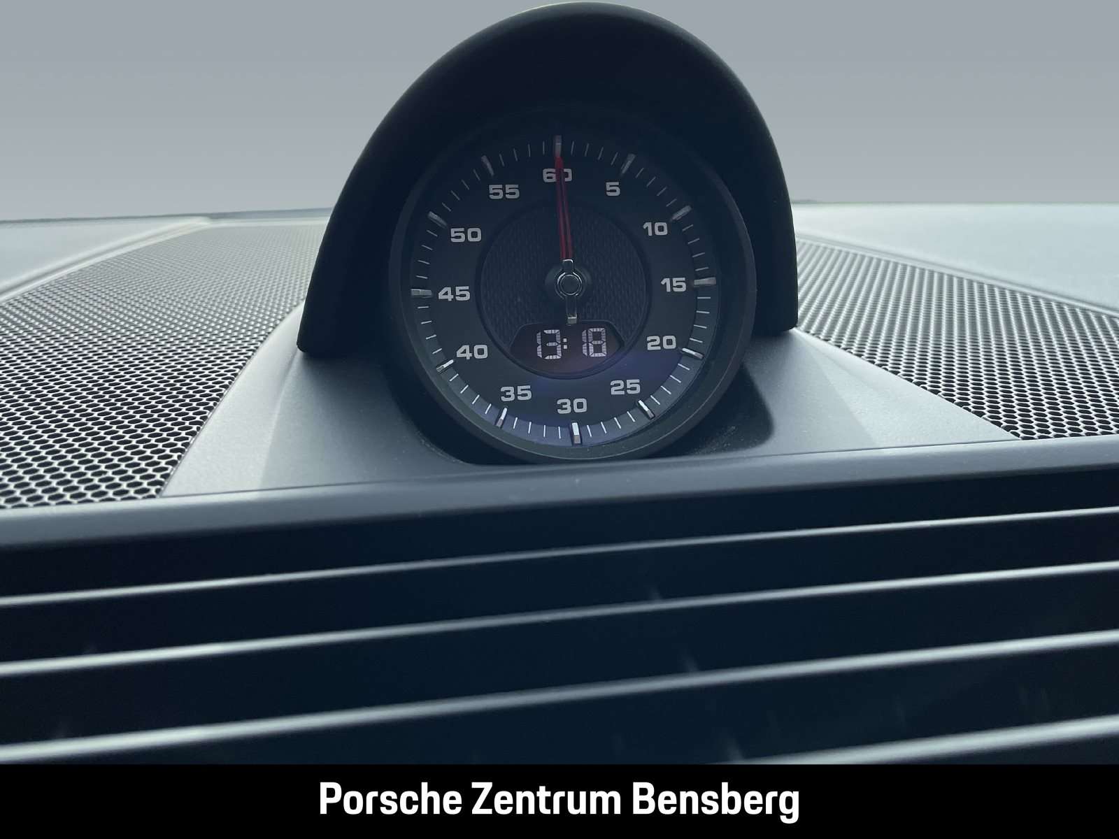 Fahrzeugbild eines Porsche Panamera