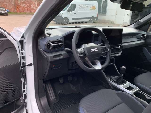Fahrzeugbild eines Dacia Duster