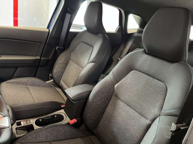 Fahrzeugbild eines Mitsubishi Grandis
