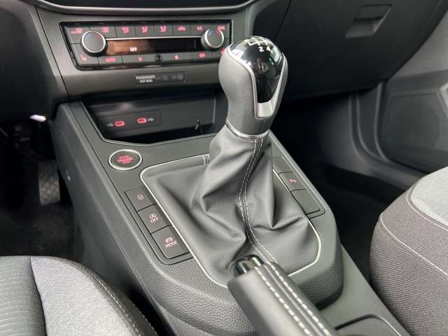 Fahrzeugbild eines SEAT Ibiza