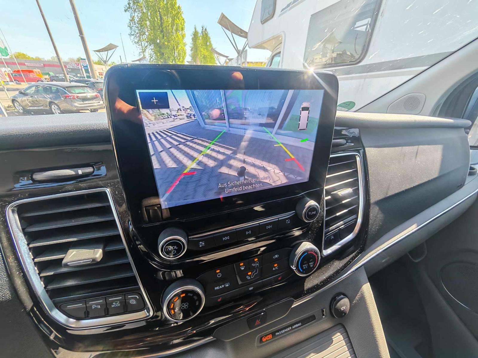 Fahrzeugbild eines Ford Tourneo Custom