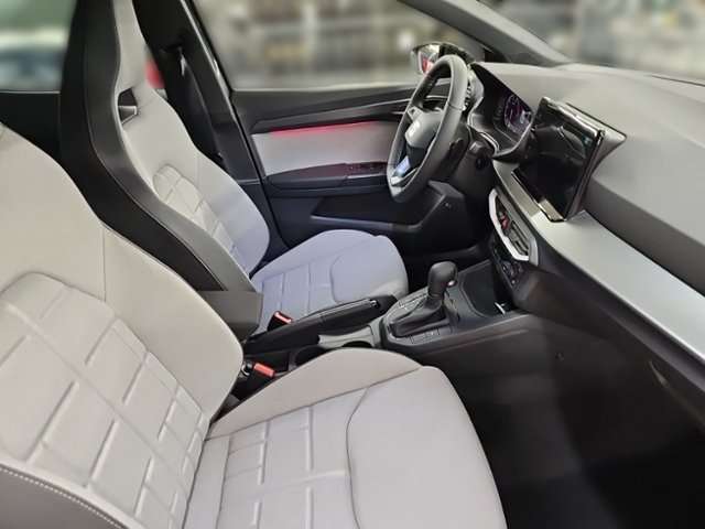 Fahrzeugbild eines SEAT Ibiza