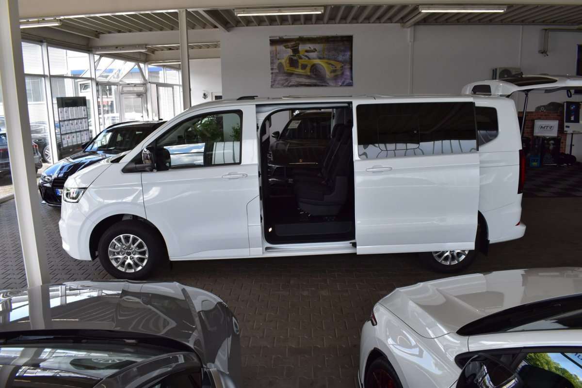 Fahrzeugbild eines Volkswagen Caravelle