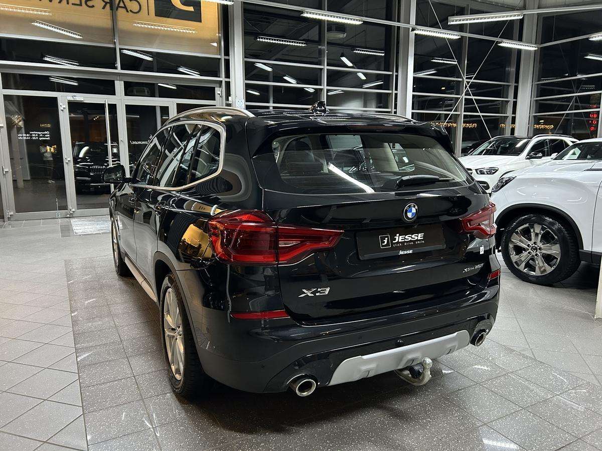 Fahrzeugbild eines BMW X3