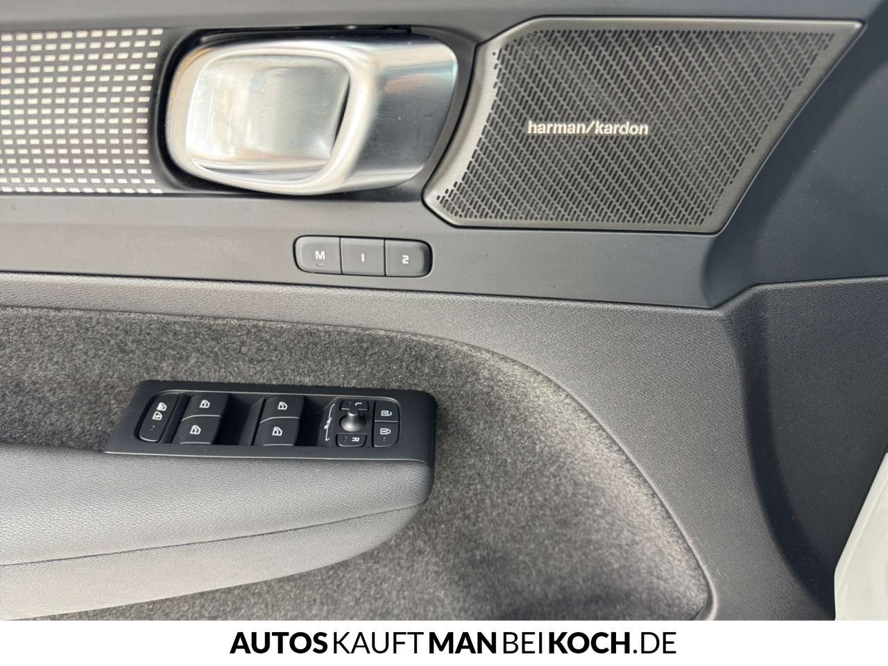 Fahrzeugbild eines Volvo XC40