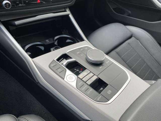 Fahrzeugbild eines BMW 3er-Reihe