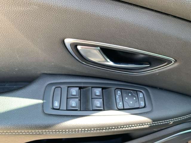 Fahrzeugbild eines Renault Grand Scénic