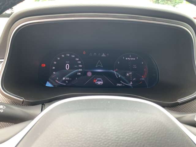Fahrzeugbild eines Renault Arkana