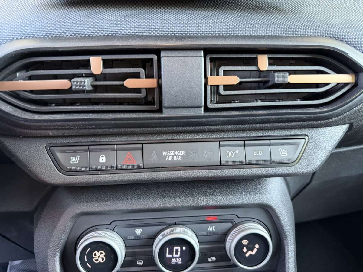Fahrzeugbild eines Dacia Sandero