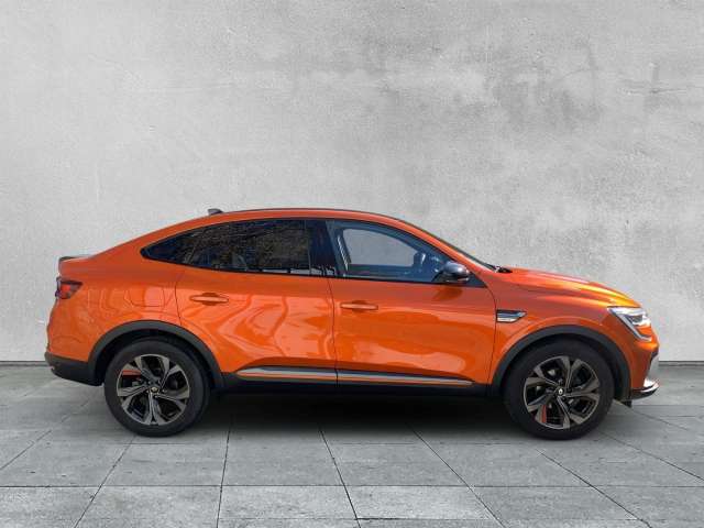 Fahrzeugbild eines Renault Arkana