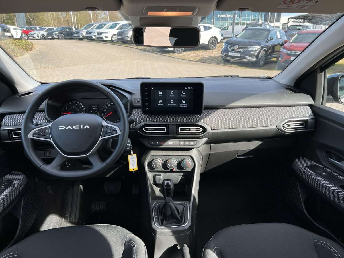 Fahrzeugbild eines Dacia Sandero