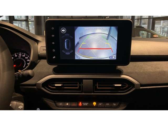 Fahrzeugbild eines Dacia Sandero