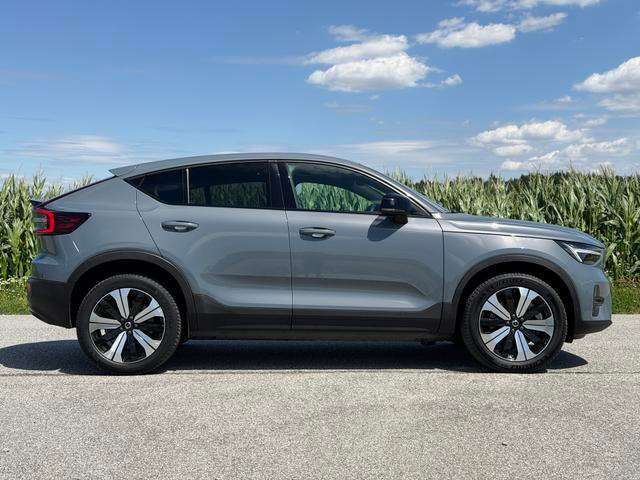 Fahrzeugbild eines Volvo C40