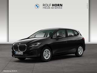 Schräge Frontansicht auf einen BMW 2er-Reihe , freigestellt