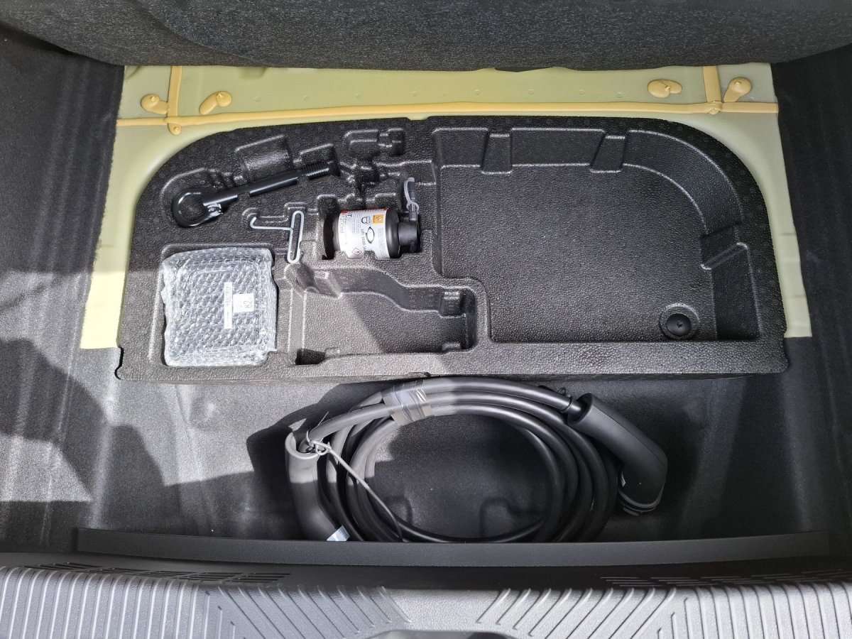 Fahrzeugbild eines Renault 5 E-TECH