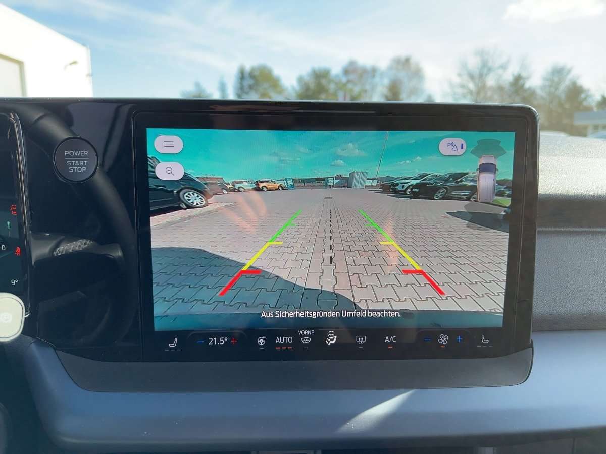 Fahrzeugbild eines Ford Tourneo Courier