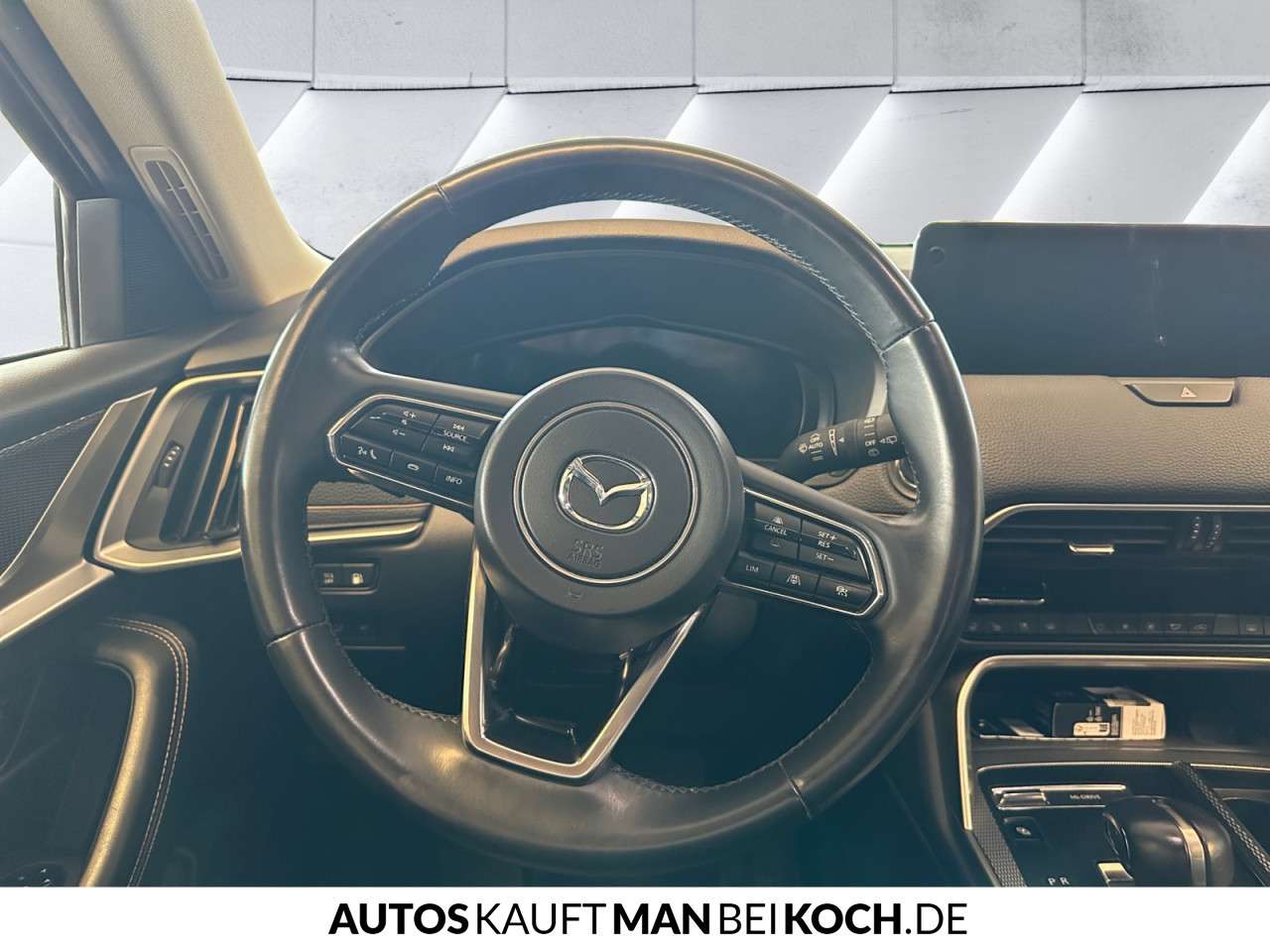 Fahrzeugbild eines Mazda CX-60