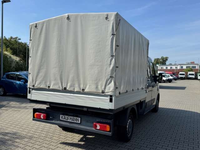 Fahrzeugbild eines Renault Master