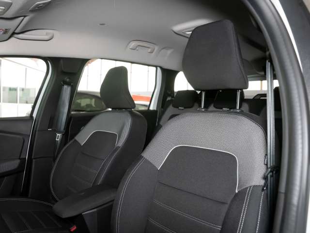 Fahrzeugbild eines Dacia Jogger