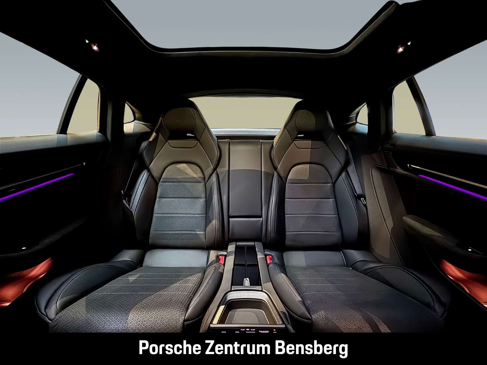 Fahrzeugbild eines Porsche Panamera