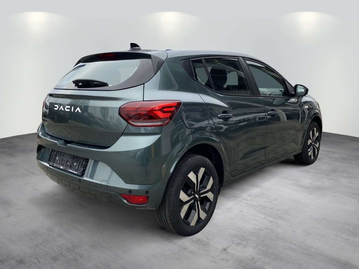 Fahrzeugbild eines Dacia Sandero