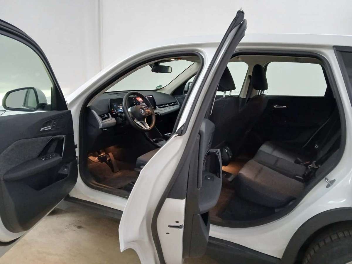 Fahrzeugbild eines BMW iX1