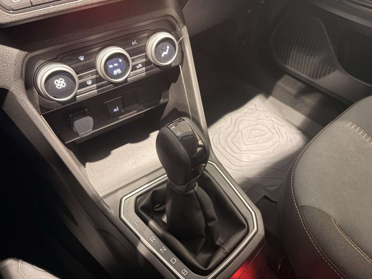 Fahrzeugbild eines Dacia Jogger