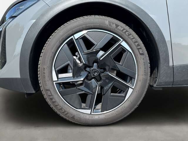 Fahrzeugbild eines Peugeot 408