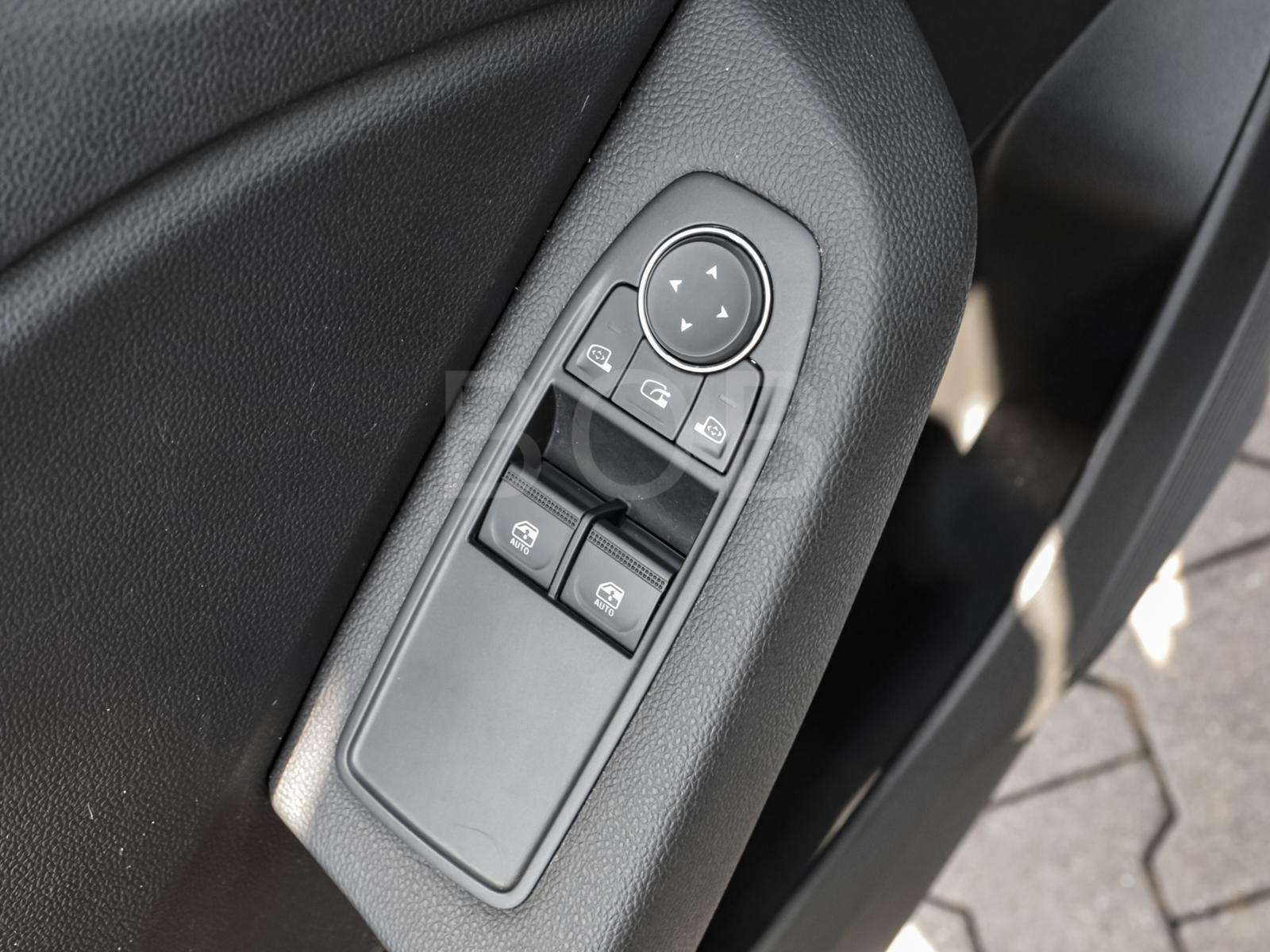 Fahrzeugbild eines Renault Clio