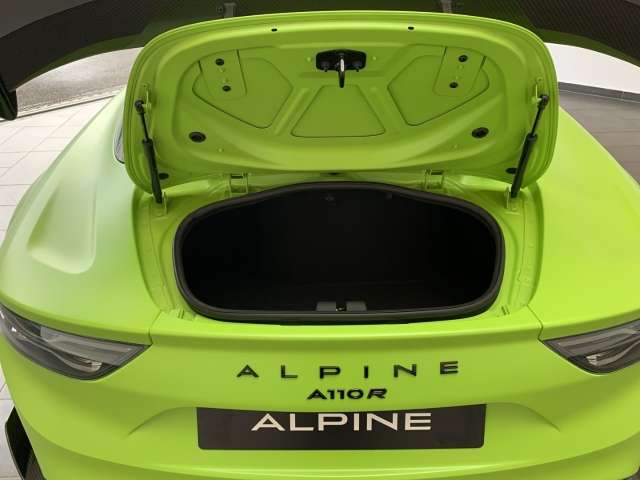 Fahrzeugbild eines Alpine A110