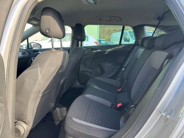 Fahrzeugbild eines Opel Astra