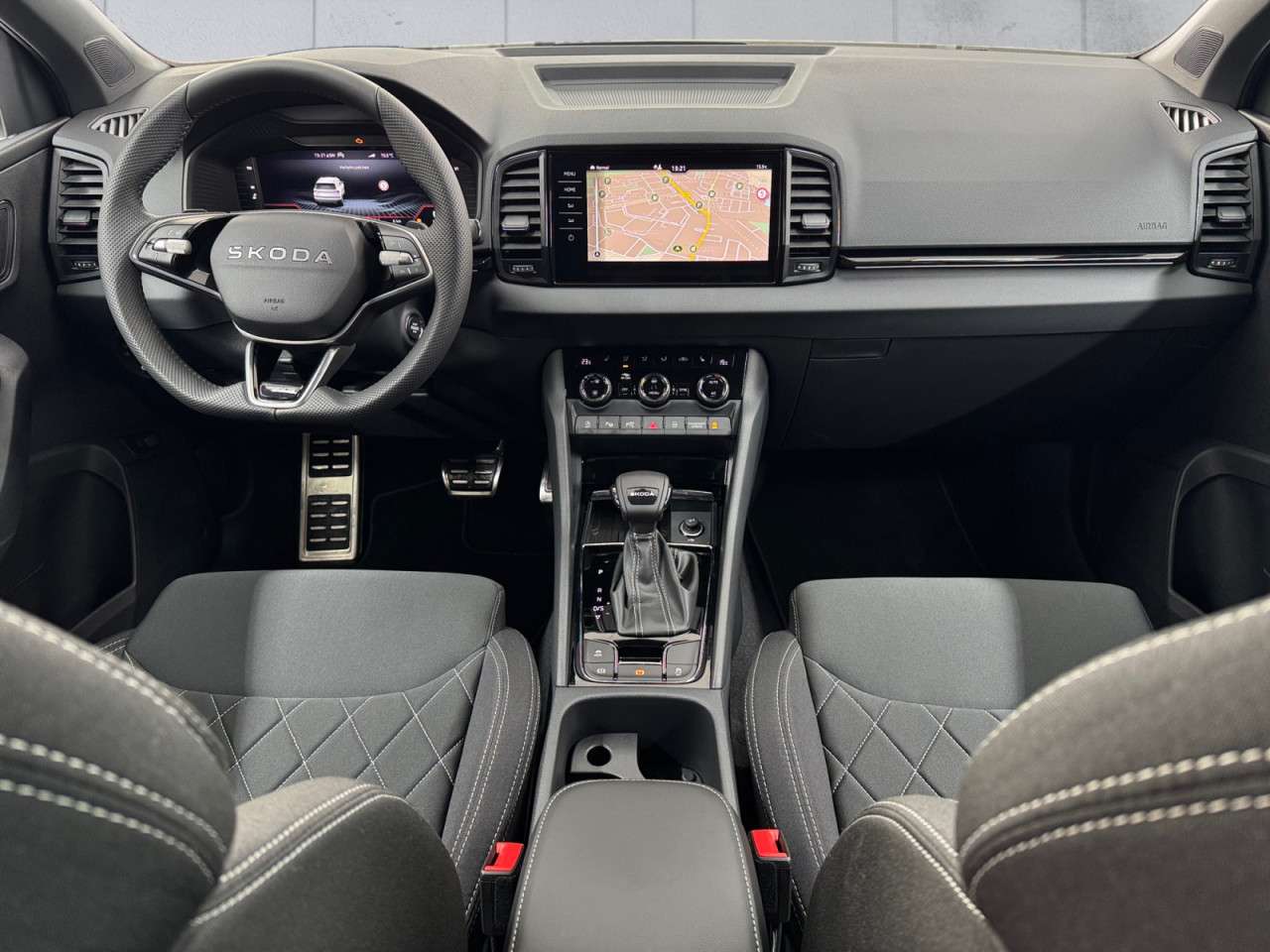 Fahrzeugbild eines Skoda Karoq